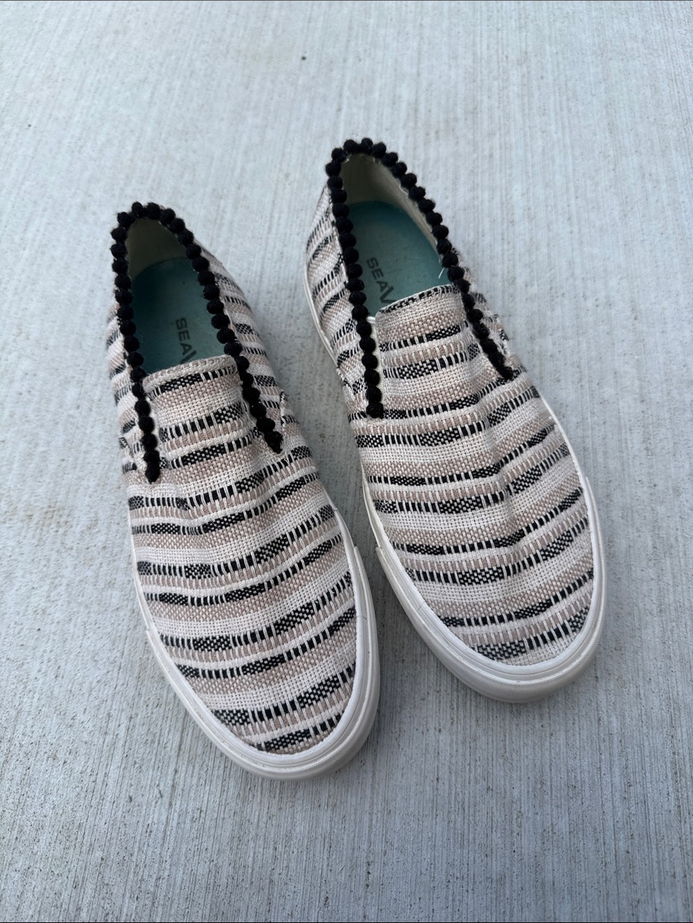 SEAVEES Anthropologie BAJA Slip On Platform Embroidered Cotton Shoes US 7.5